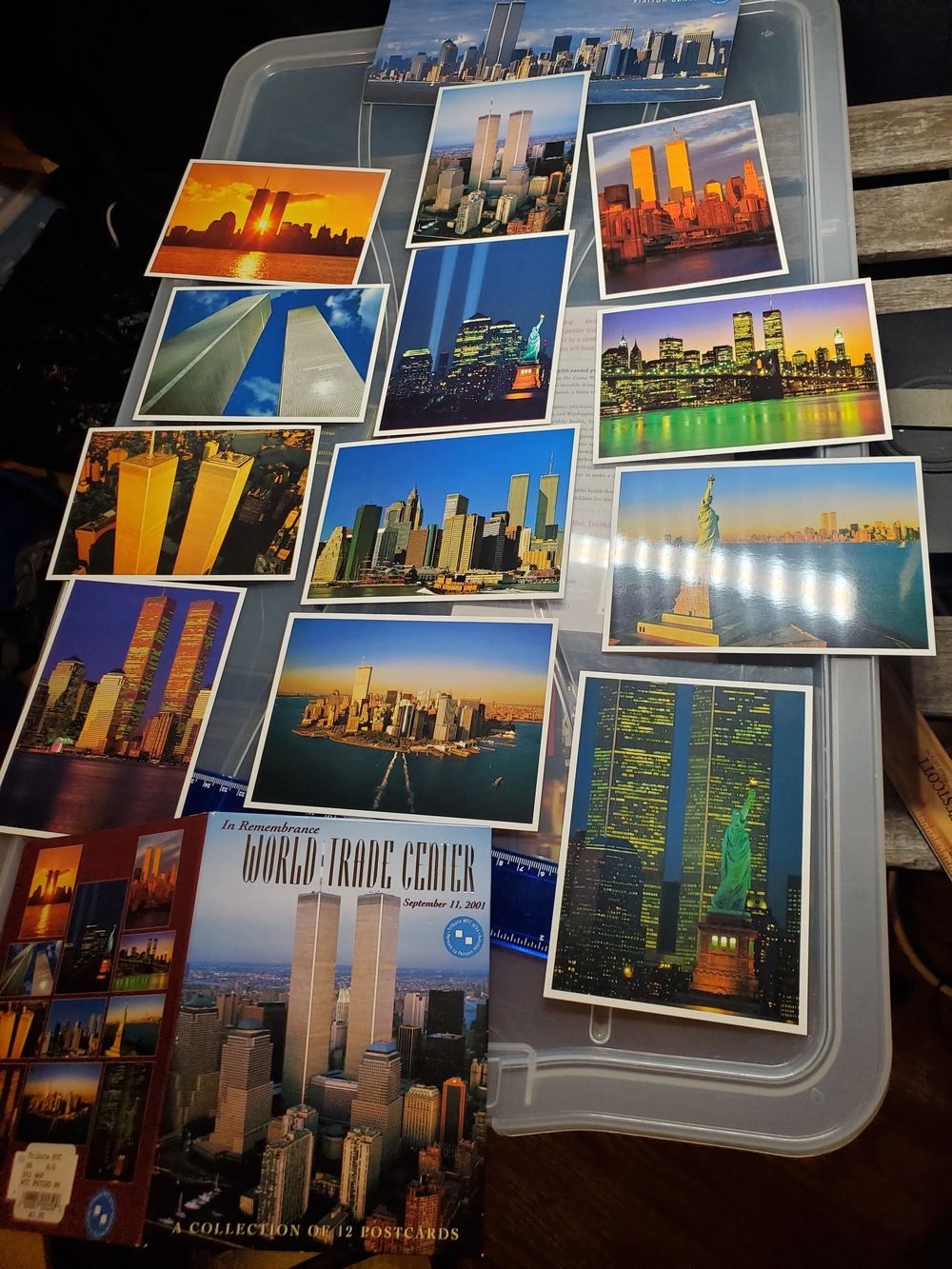 Tribute World Trade Center set of 12 individual postcard+1 Larger Paronama Card